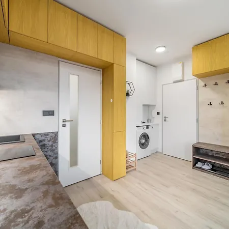 Apartamento Internesto Krenova *